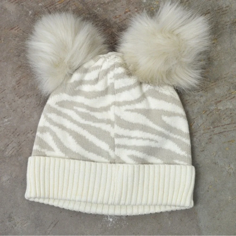 GAP baby zebra